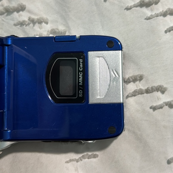 DXG 565V 5.1MP Digital Video Movie Camera  - Blue Vintage untested - Picture 6 of 11